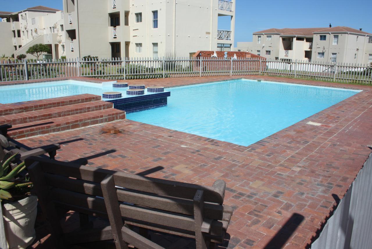 Hermanus Beach Club Apartment Exterior photo