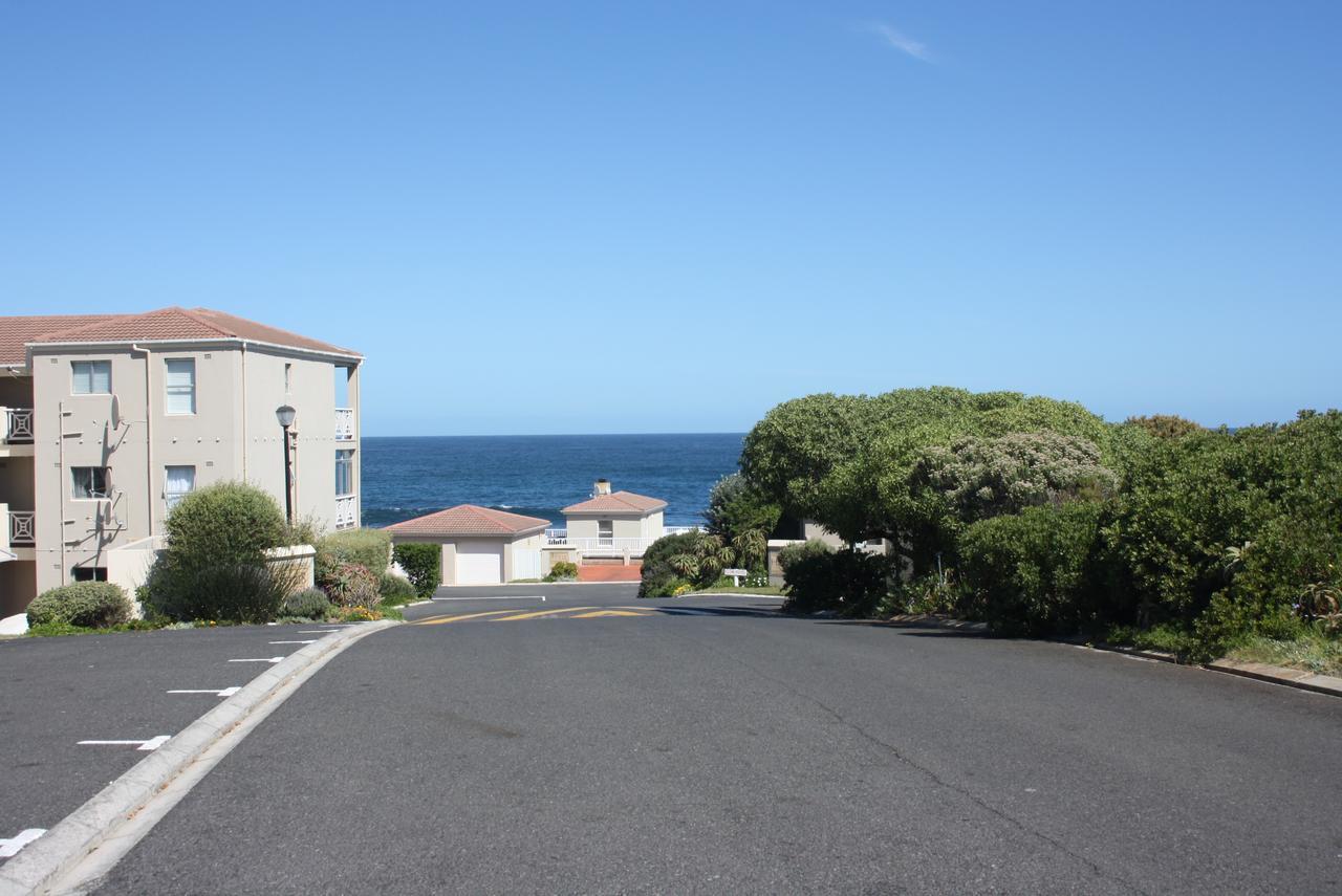 Hermanus Beach Club Apartment Exterior photo